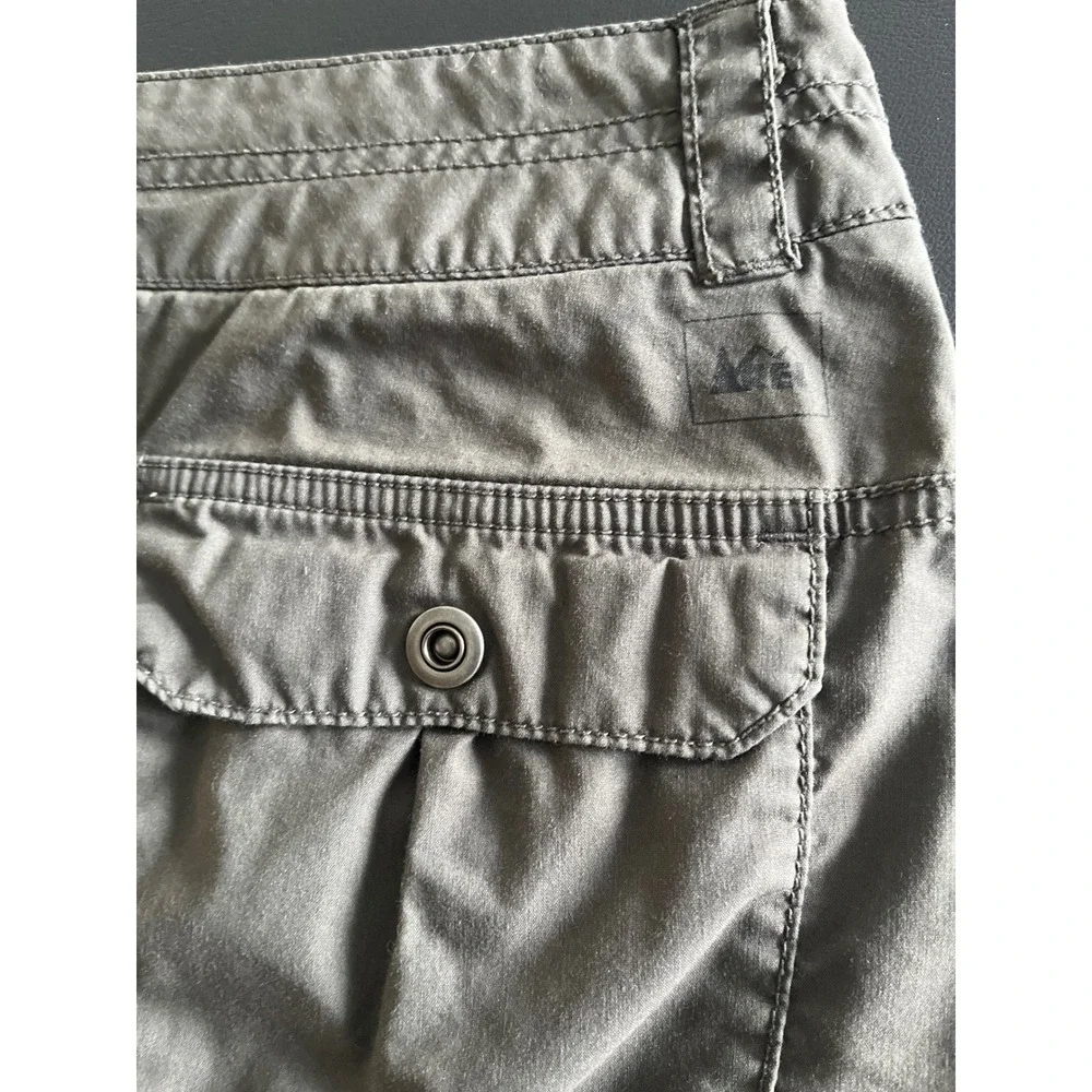 REI Womens Olive Green Embroidered Utility Skirt Size 2‎ Cargo Hiking Outdoor